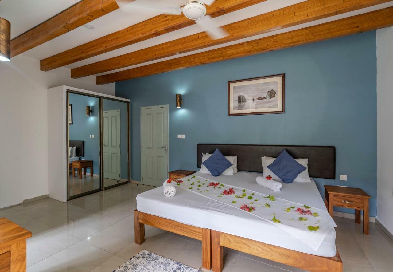 La Modestie Guest House Grand Anse  Bagian luar foto
