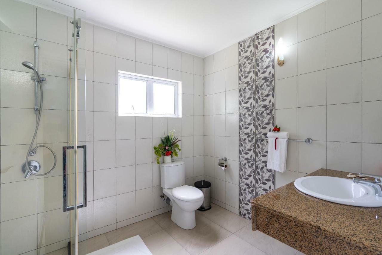 La Modestie Guest House Grand Anse  Bagian luar foto