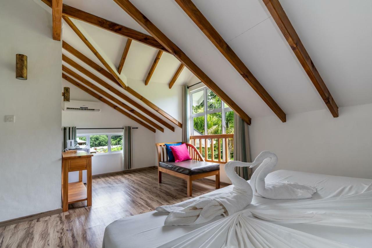 La Modestie Guest House Grand Anse  Bagian luar foto